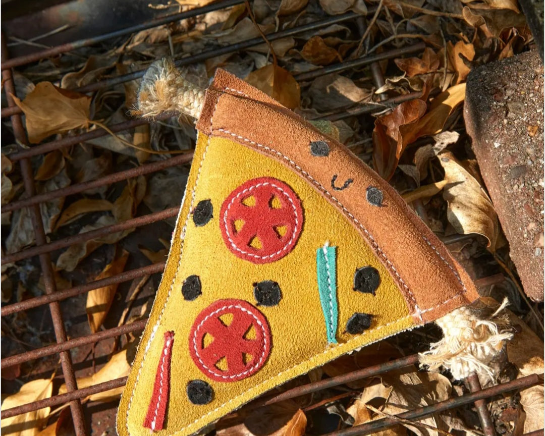 Pepe le Pizza, Eco Dog Toy