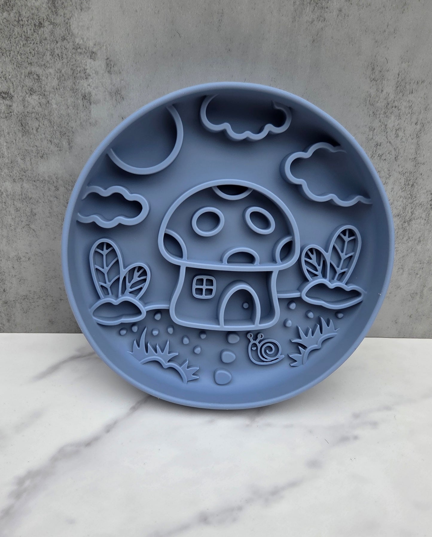 Mushroom Cottage Slow Feeder - Dusty Blue